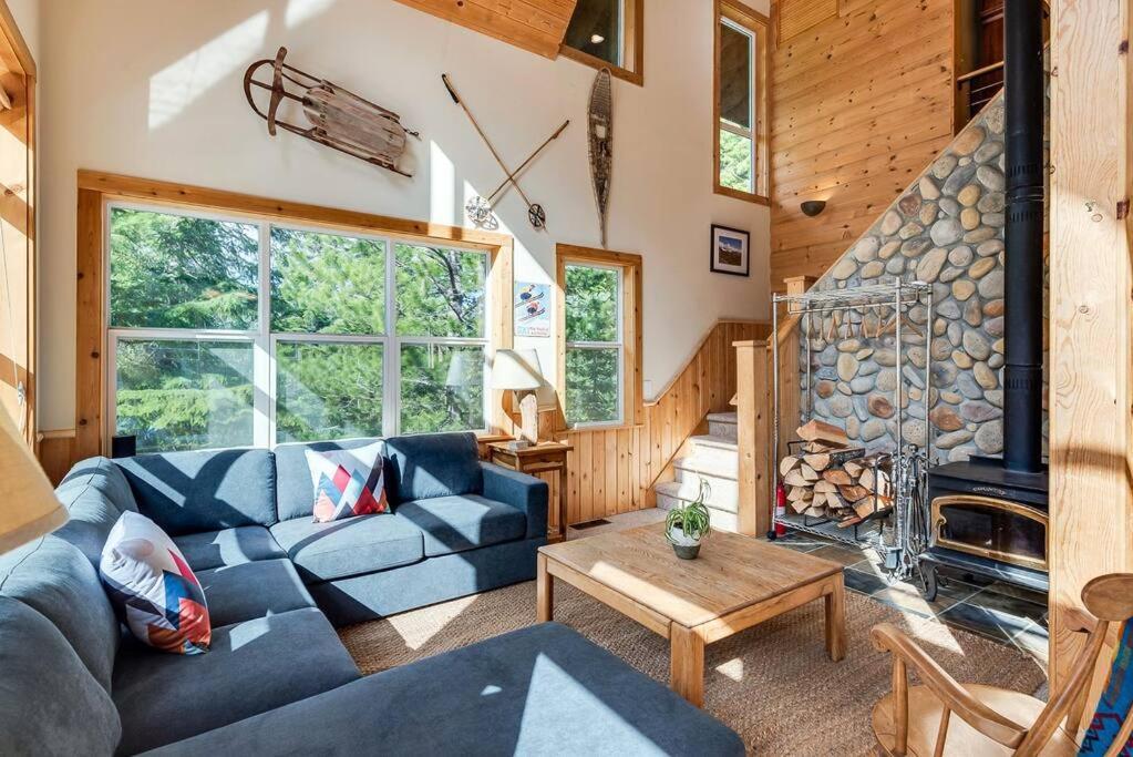 Hot Tub Cool Views: Roaring Creek Cabin Leavenworth Εξωτερικό φωτογραφία
