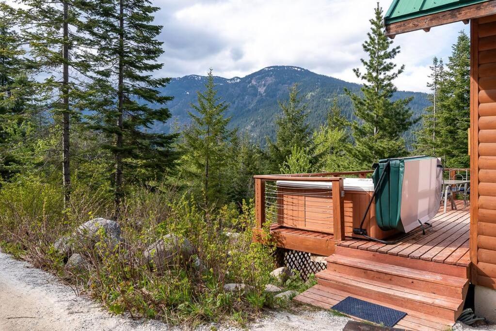 Hot Tub Cool Views: Roaring Creek Cabin Leavenworth Εξωτερικό φωτογραφία