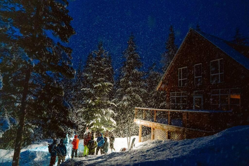 Hot Tub Cool Views: Roaring Creek Cabin Leavenworth Εξωτερικό φωτογραφία